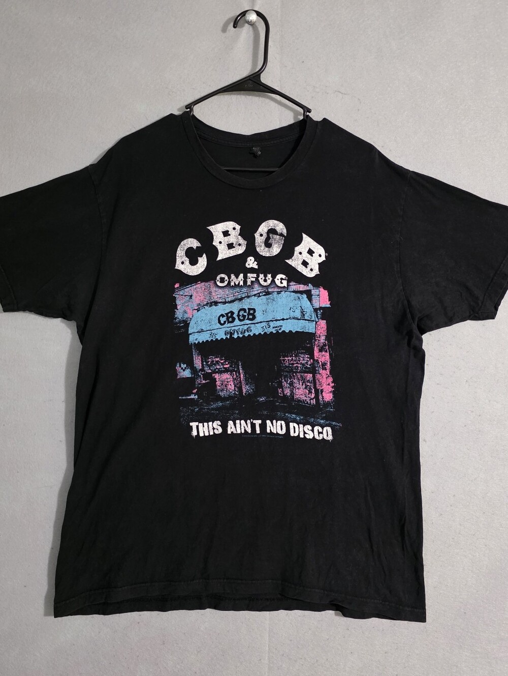 CBGB & OMFUG This Ain't No Disco T Shirt NYC Size XL
